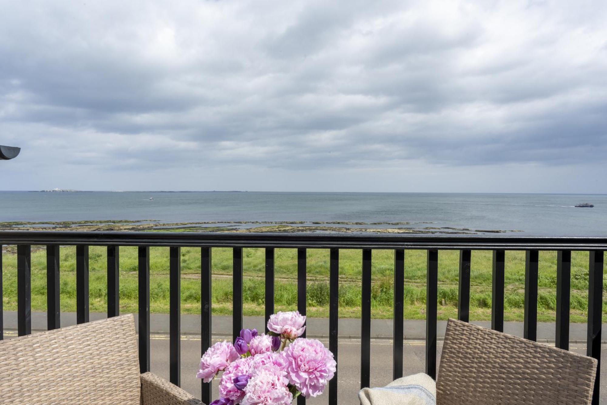 Northern Hideaways, Seascape Seahouses Buitenkant foto